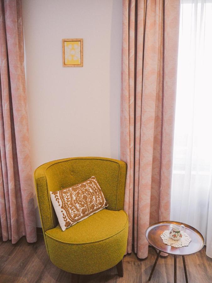 Tante Alma'S Muelheimer Hotel ミュルハイム・アン・デア・ルール エクステリア 写真