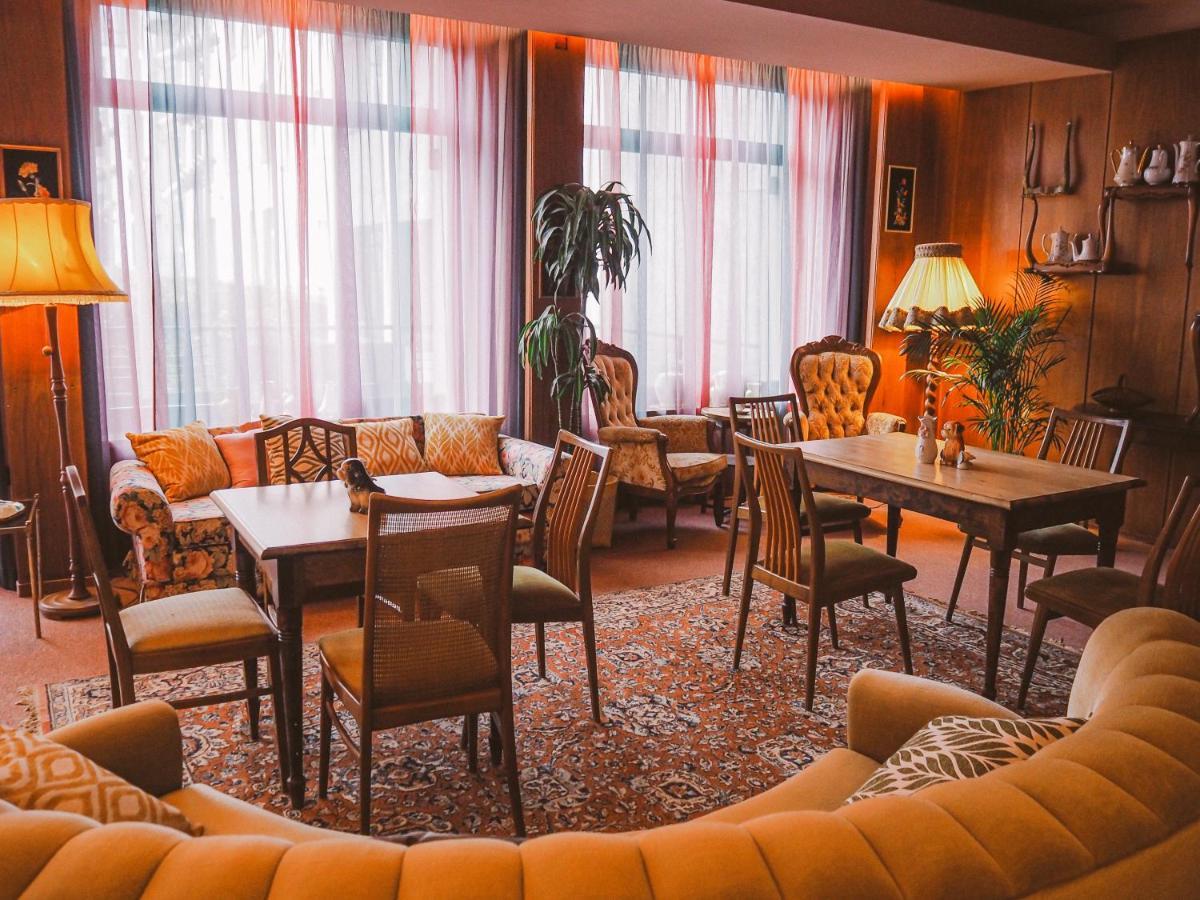 Tante Alma'S Muelheimer Hotel ミュルハイム・アン・デア・ルール エクステリア 写真